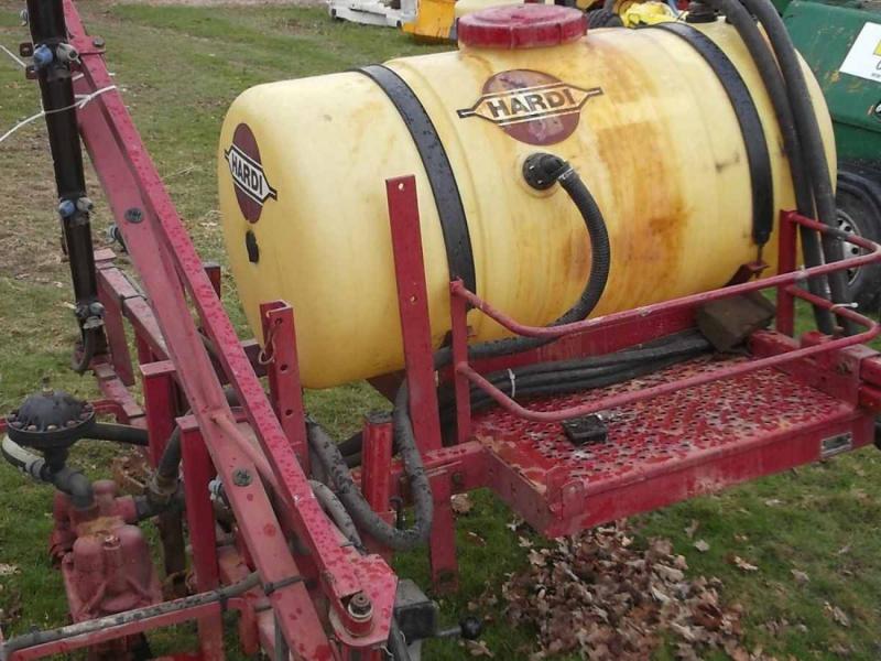 Hardi AMPS300 sprayer suit utility vehicle or compact