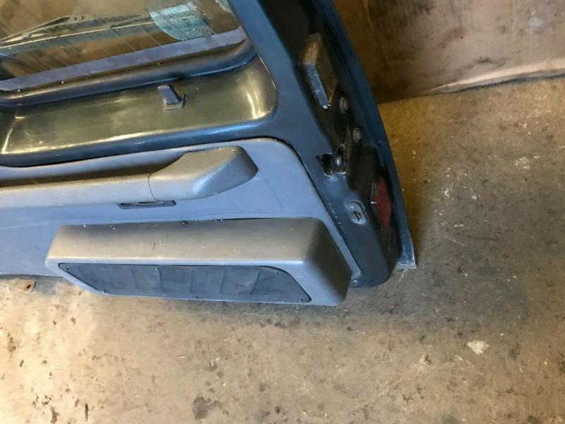 Landrover Discovery 300 TDi rear door complete £90