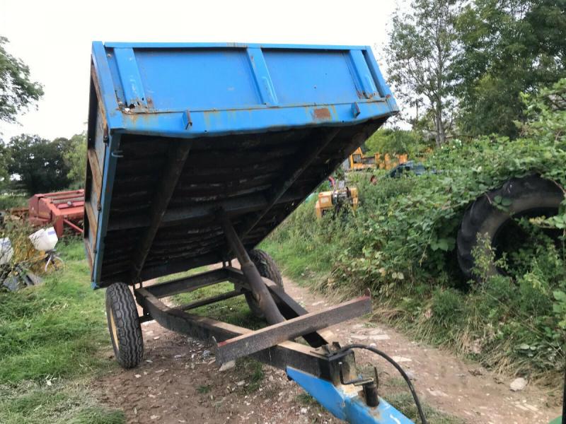 Tipping trailer 3 ton - steel - £850