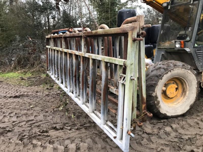 Cattle feed barriers 14 ft 6