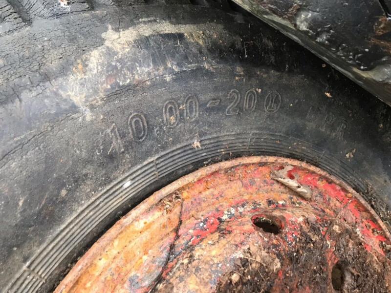 trailer wheels and tyres 295 / 80 R 22.5 - 10.00