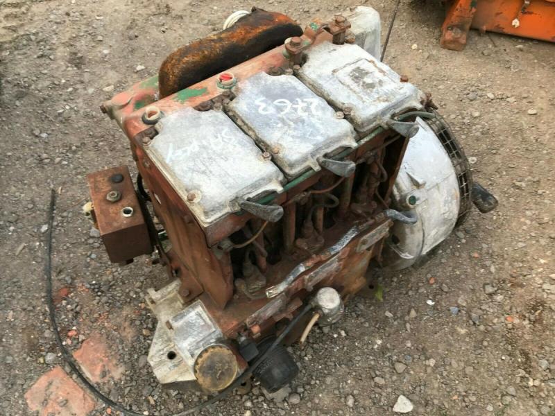 Lister 3 cylinder engine with hydraulic pump - spares only £360 plus vat £432