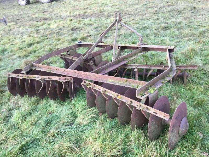 Dusc Harrows - Tractor mounted £390 plus vat £468