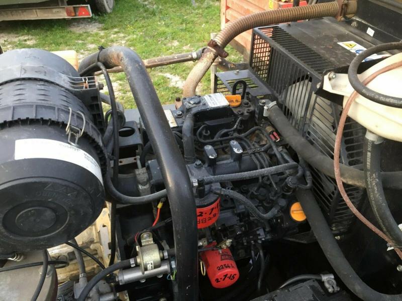 Ingersoll Rand 726E road compressor £2450 plus vat £2940