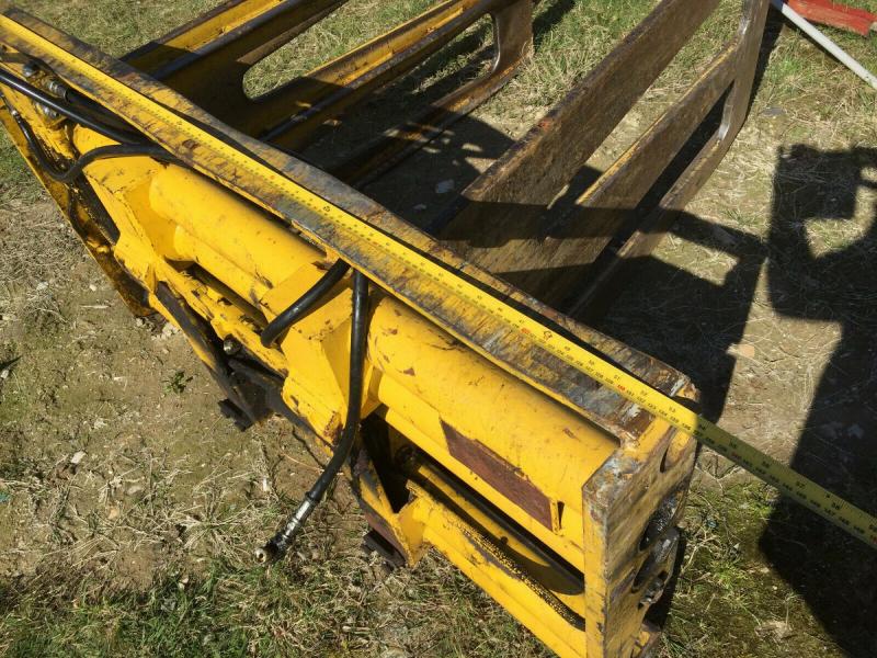Bale Grab to fit on a fork truck £880